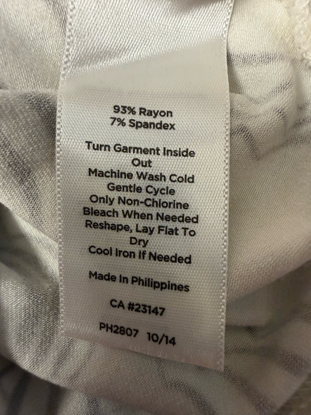 Talbots Geometric Patterned Top - Picture 6 of 6